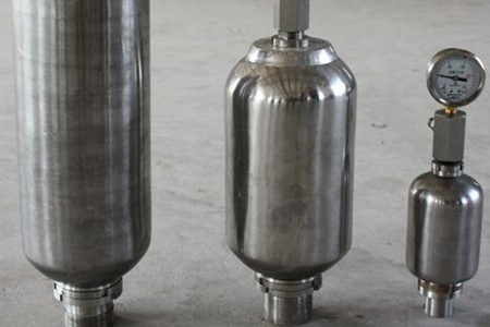 囊式蓄能器站廠家對(duì)產(chǎn)品適用范圍的詳細(xì)介紹