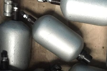 蓄能器設計時注意哪些方面?選材不能馬虎!